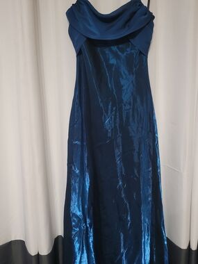 Elegant Blue Satin Evening Dress - Women's Formal Gown Canille La Vie